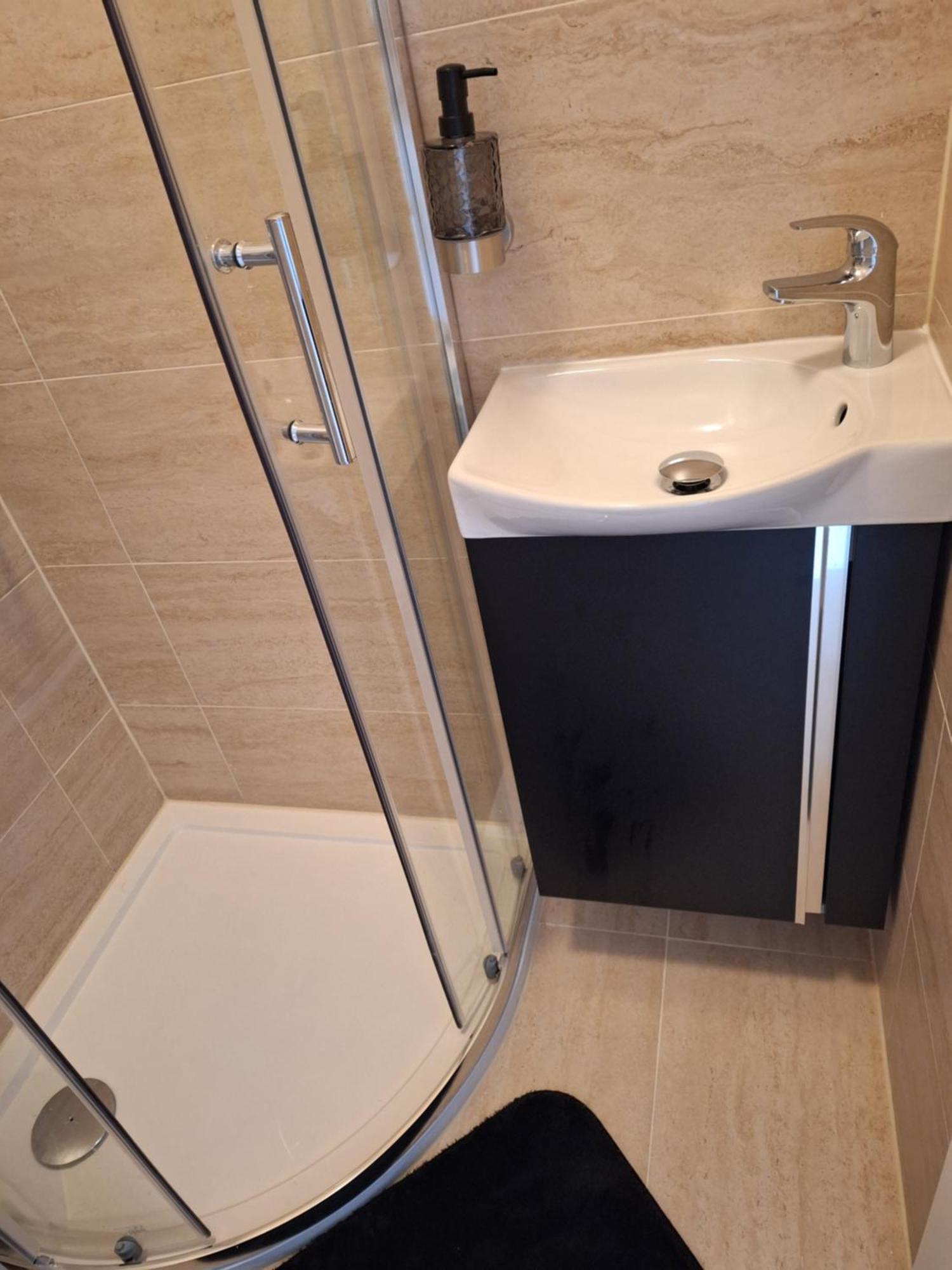 Apartments Romana สลาทิเน ภายนอก รูปภาพ